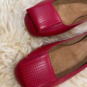 Unworn, size 37, red Hobbs flats.